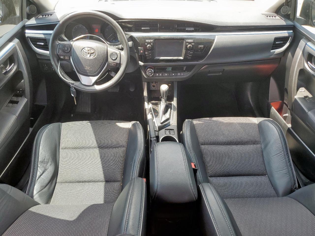2015 TOYOTA COROLLA