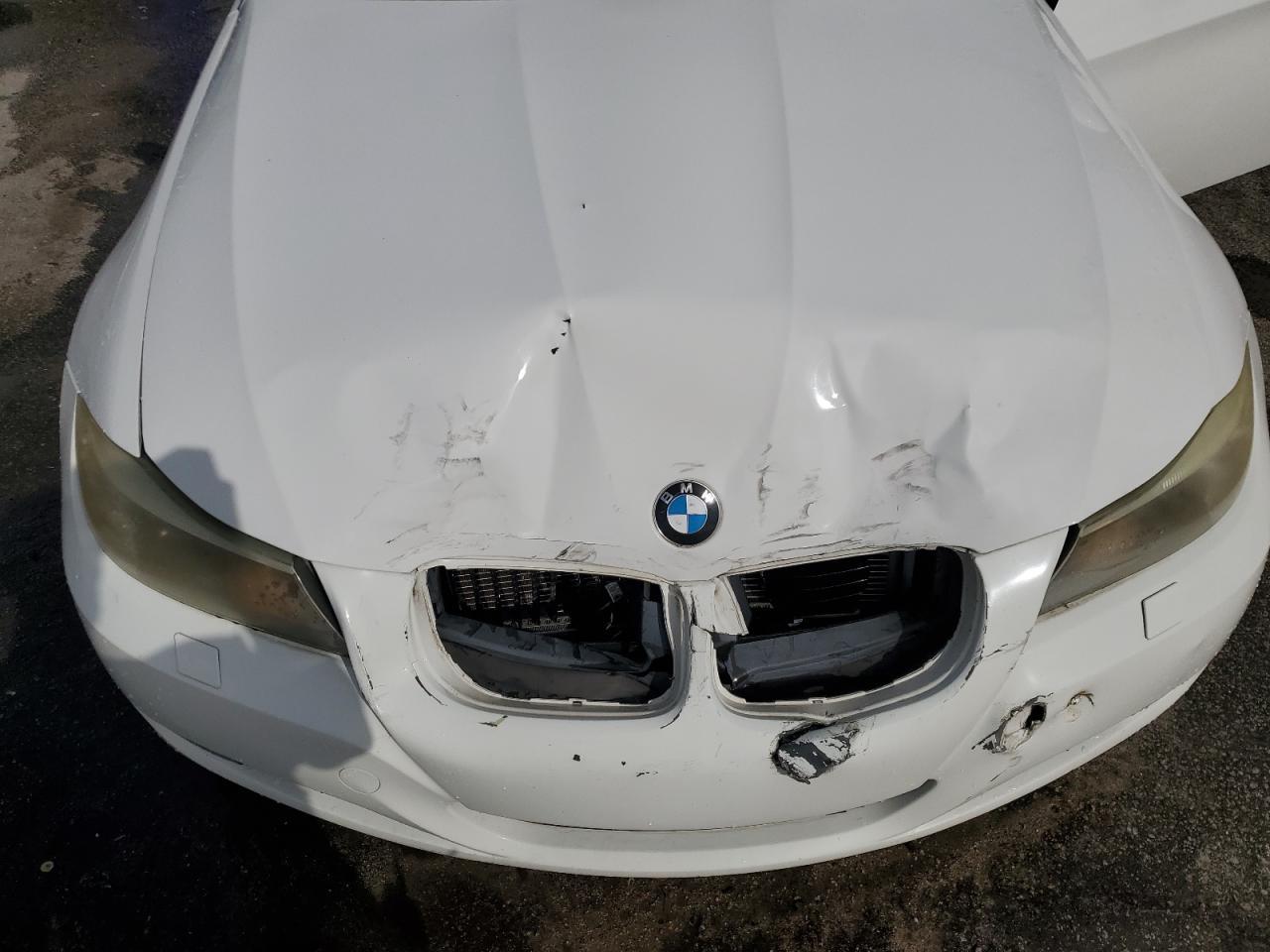 2011 BMW 3 SERIES