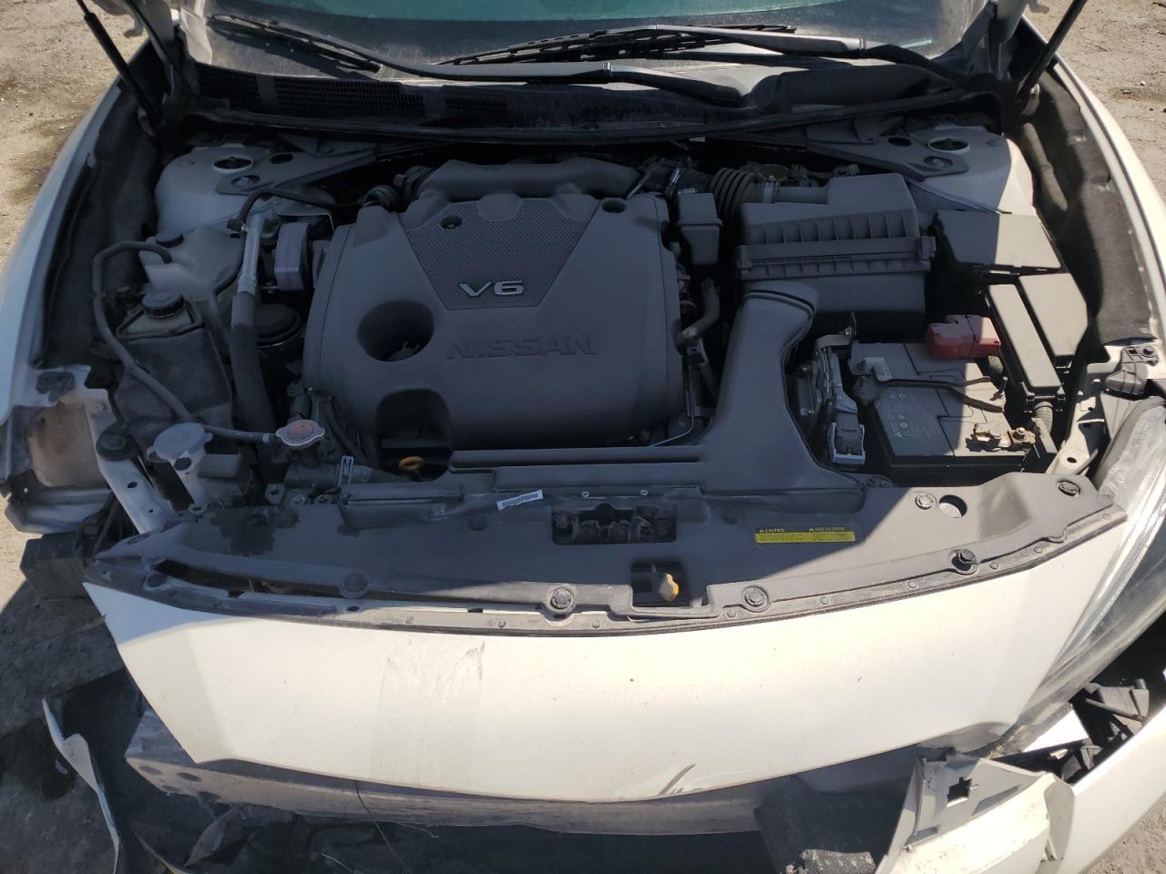 2017 NISSAN Maxima
