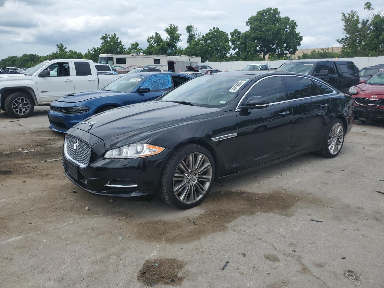 2011 JAGUAR Xj-Series