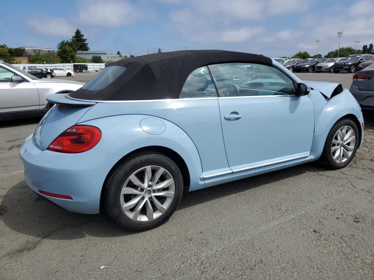 2014 VOLKSWAGEN Beetle