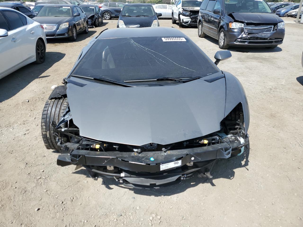 2018 Lamborghini Aventador
