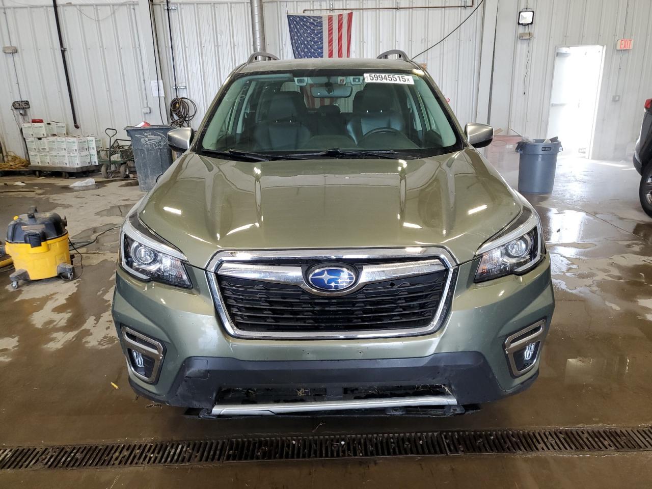 2019 SUBARU FORESTER
