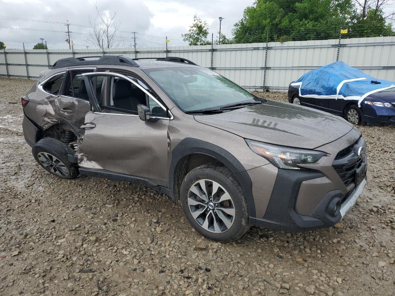 2023 SUBARU Outback