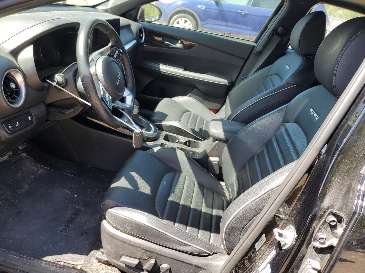 2023 KIA FORTE