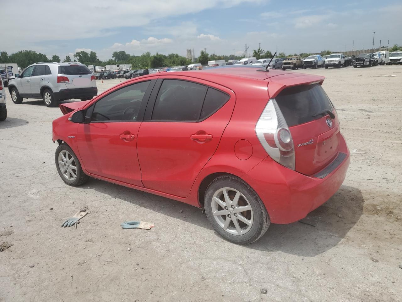 2013 TOYOTA Prius c