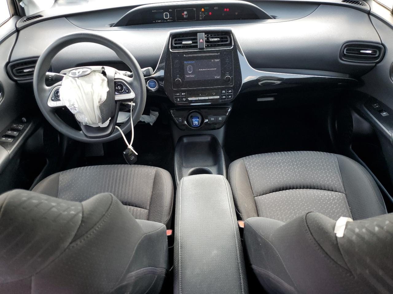 2016 TOYOTA PRIUS