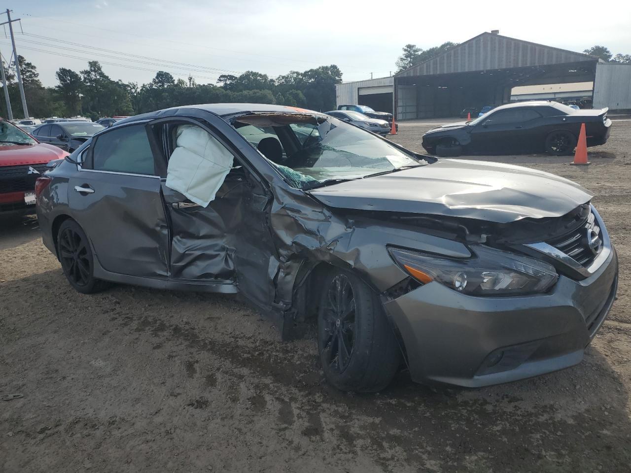 2017 NISSAN ALTIMA