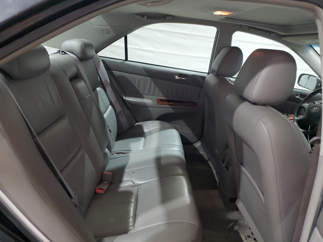 2002 TOYOTA CAMRY