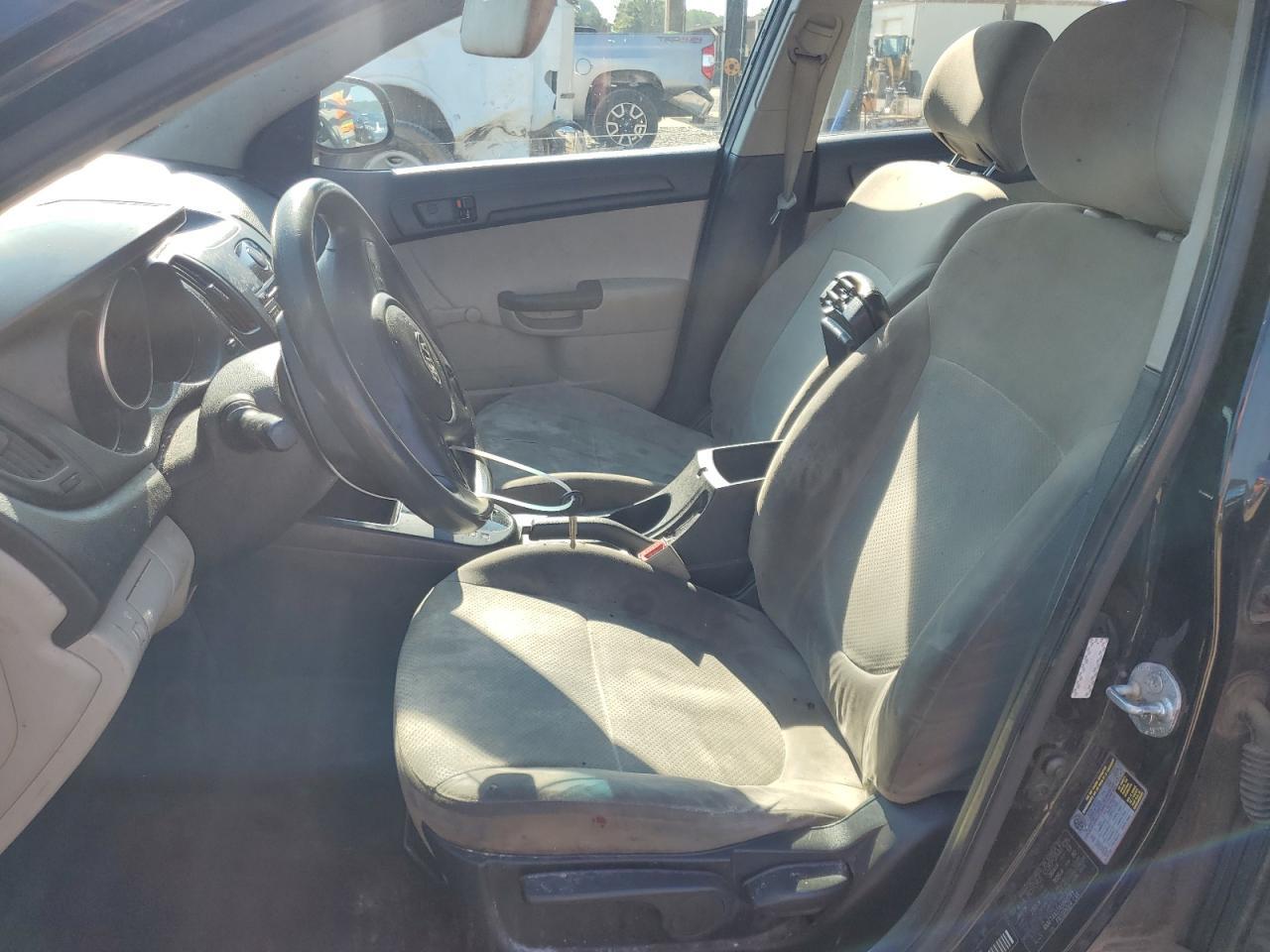 2010 KIA FORTE