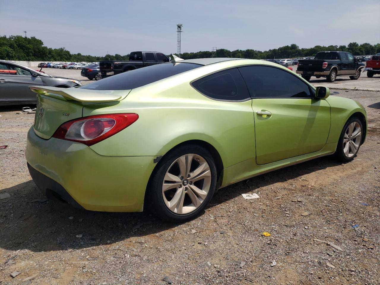2010 HYUNDAI GENESIS