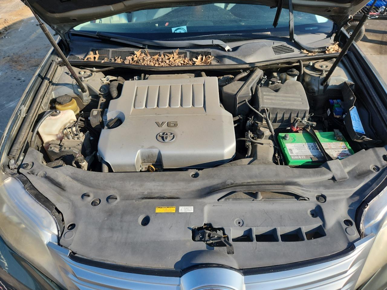 2012 TOYOTA Avalon