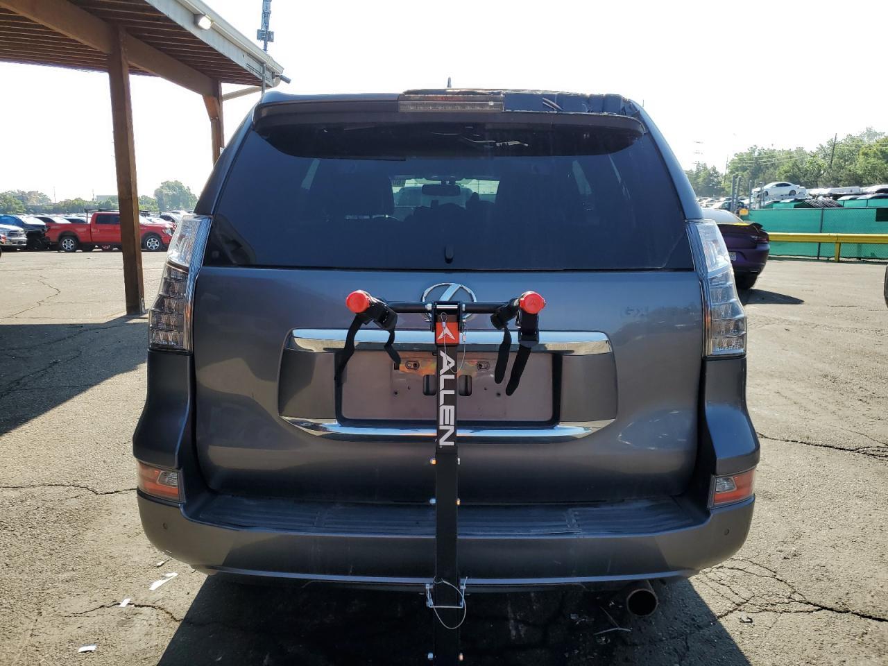 2016 LEXUS Gx
