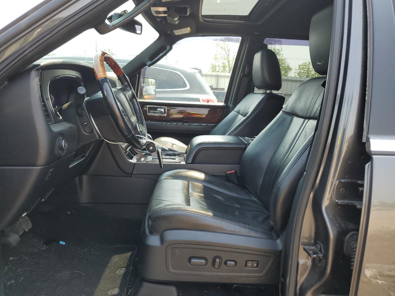 2016 LINCOLN Navigator