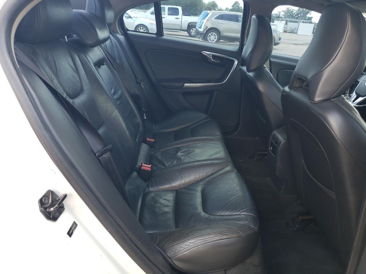 2012 VOLVO S60