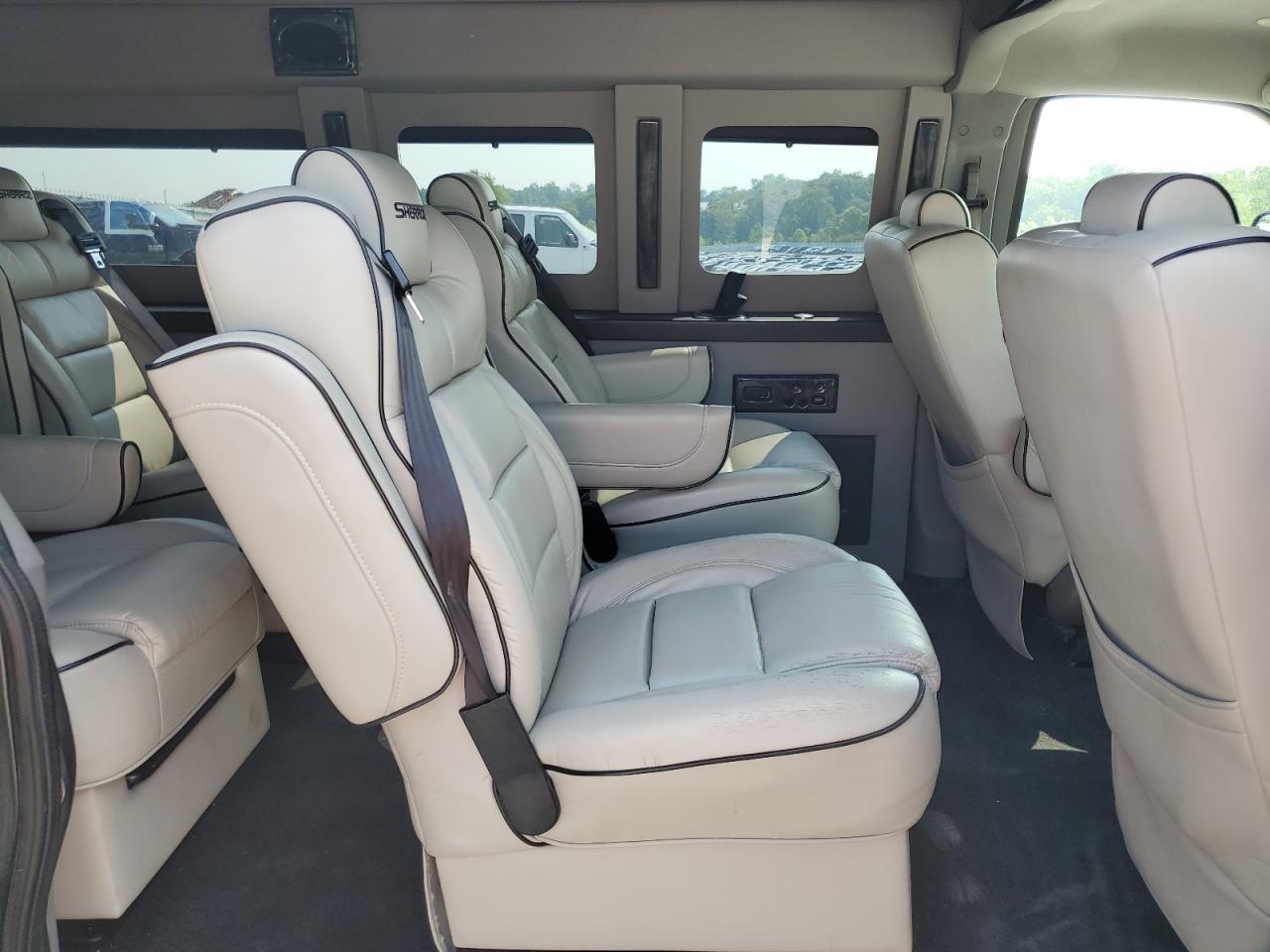 2017 CHEVROLET EXPRESS 2500