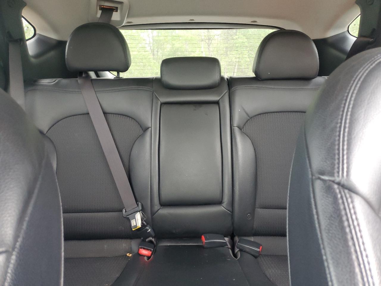 2012 HYUNDAI TUCSON
