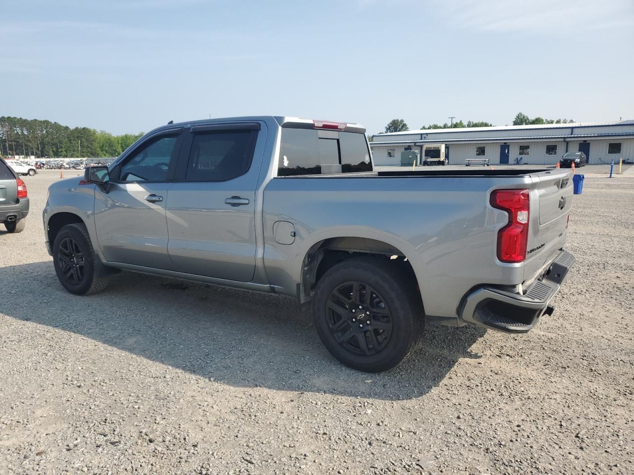 2025 CHEVROLET Silverado