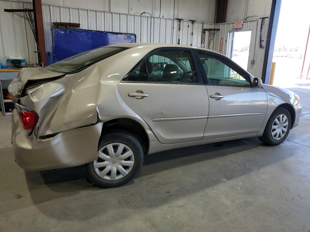 2005 TOYOTA CAMRY