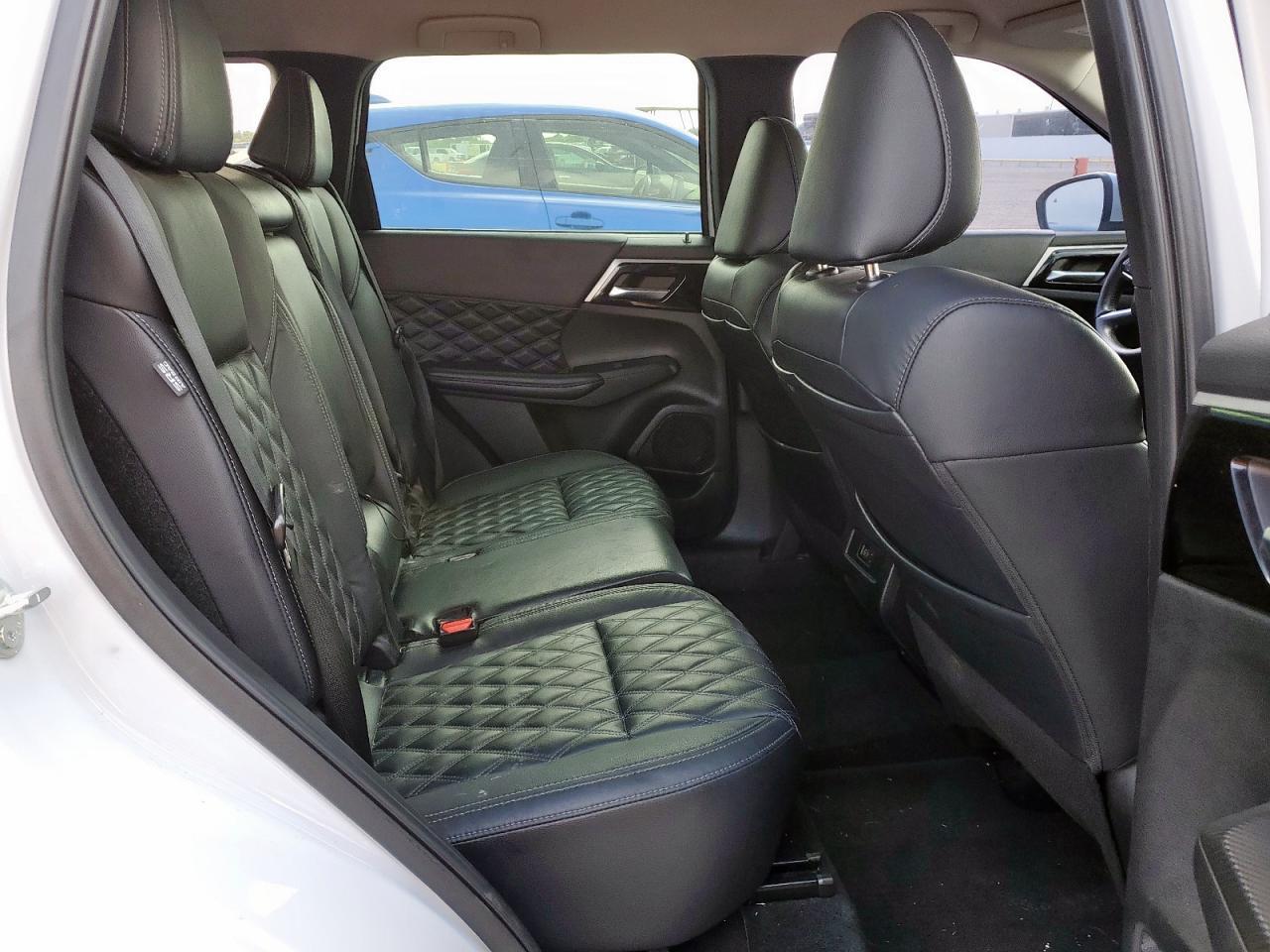 2022 MITSUBISHI outlander