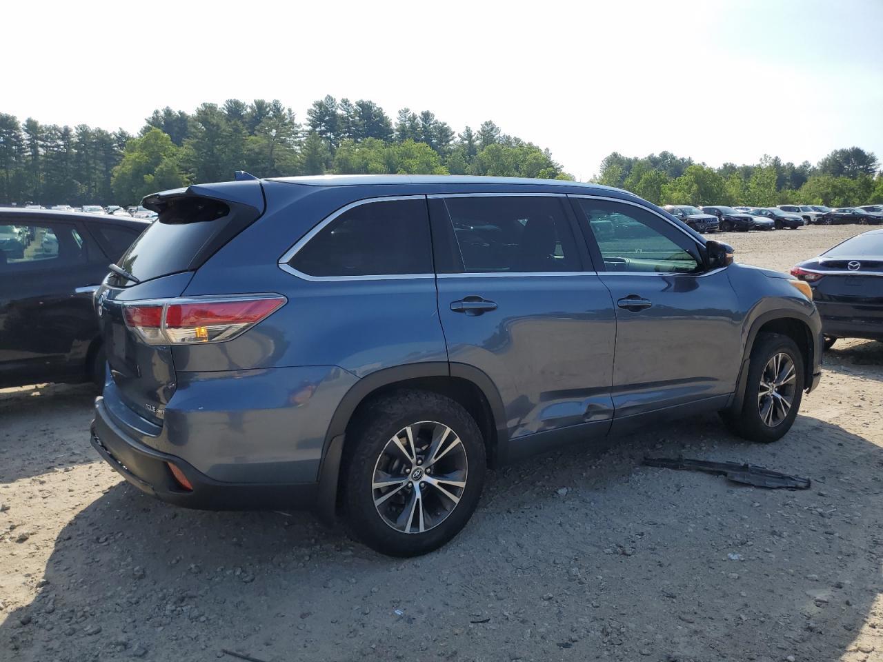 2016 TOYOTA HIGHLANDER