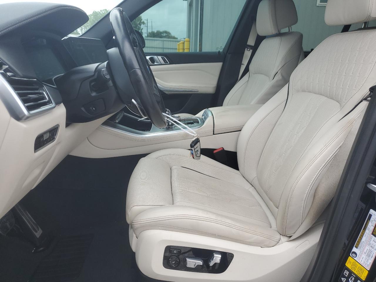 2022 BMW X5