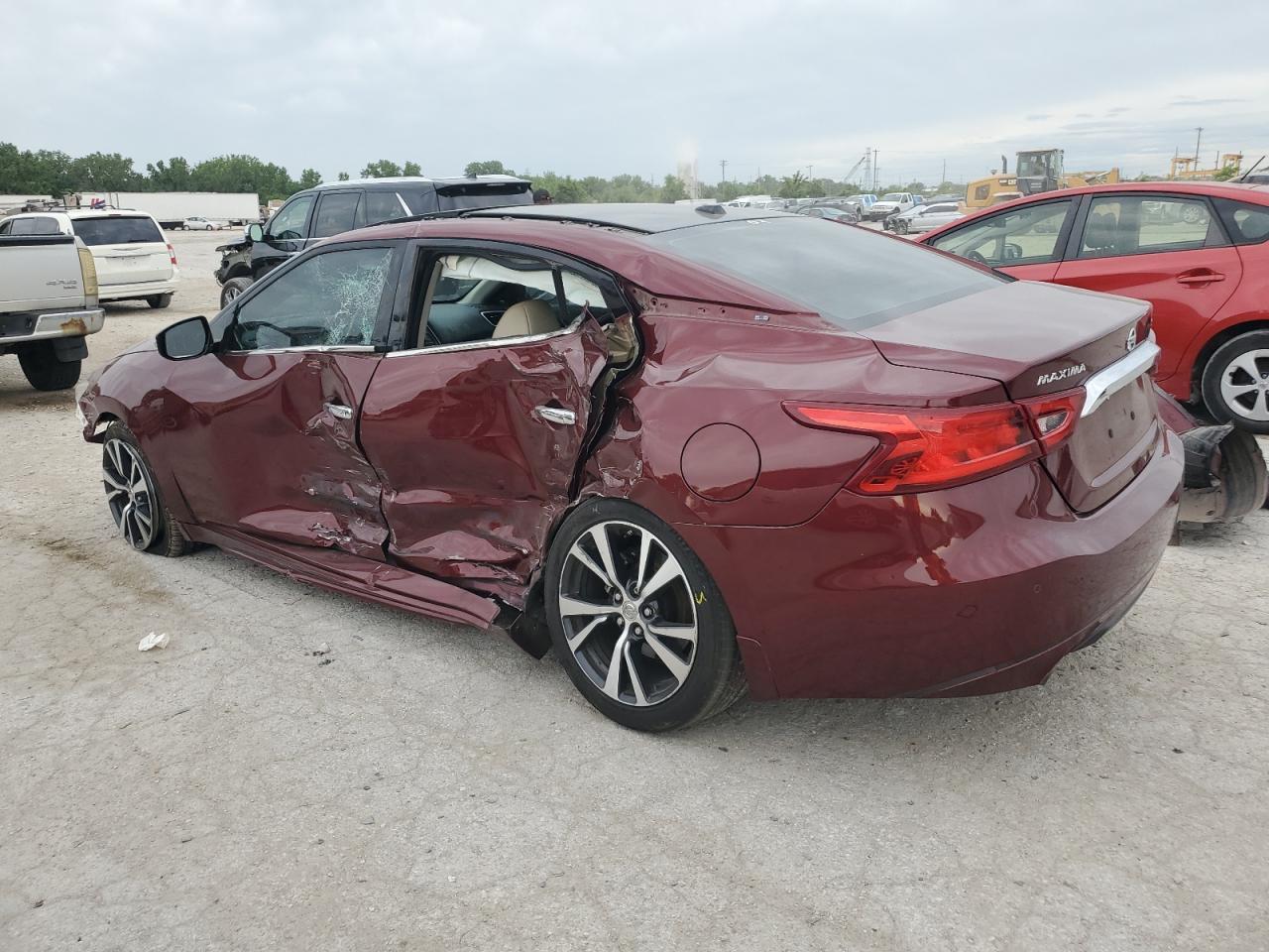 2017 NISSAN Maxima