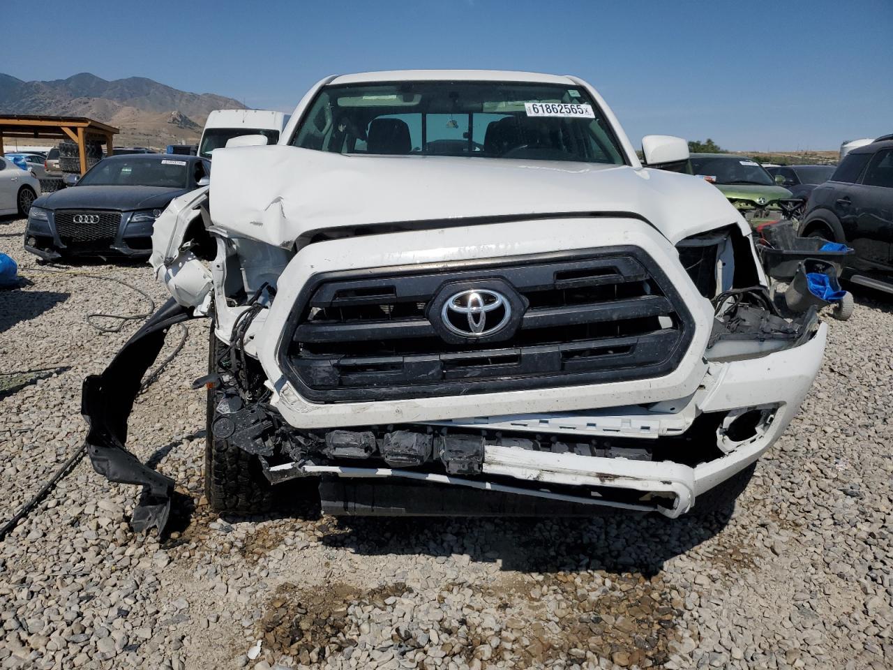 2017 TOYOTA TACOMA