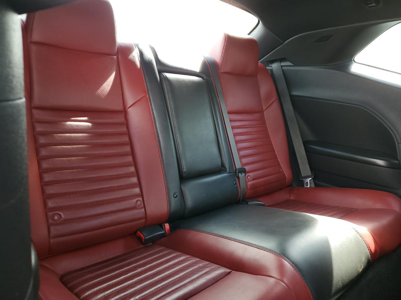 2014 DODGE Challenger