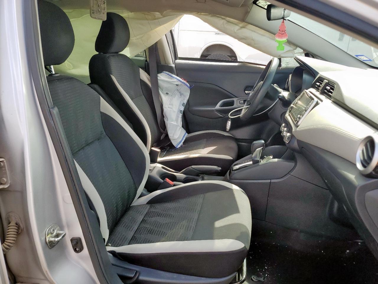 2020 NISSAN VERSA