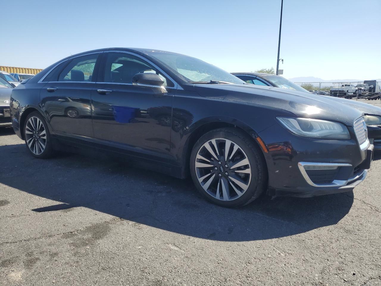 2017 LINCOLN MKZ