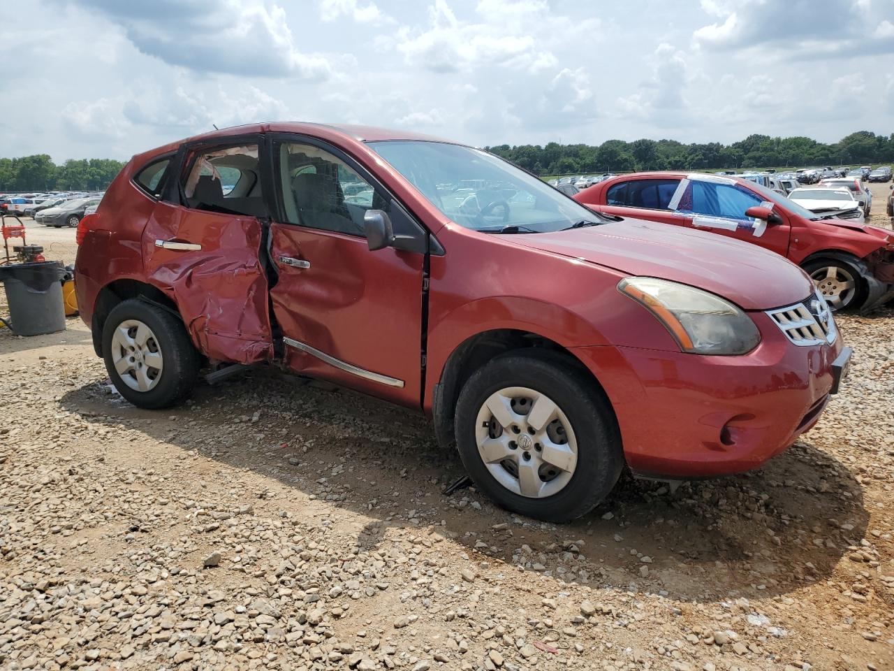 2014 NISSAN ROGUE