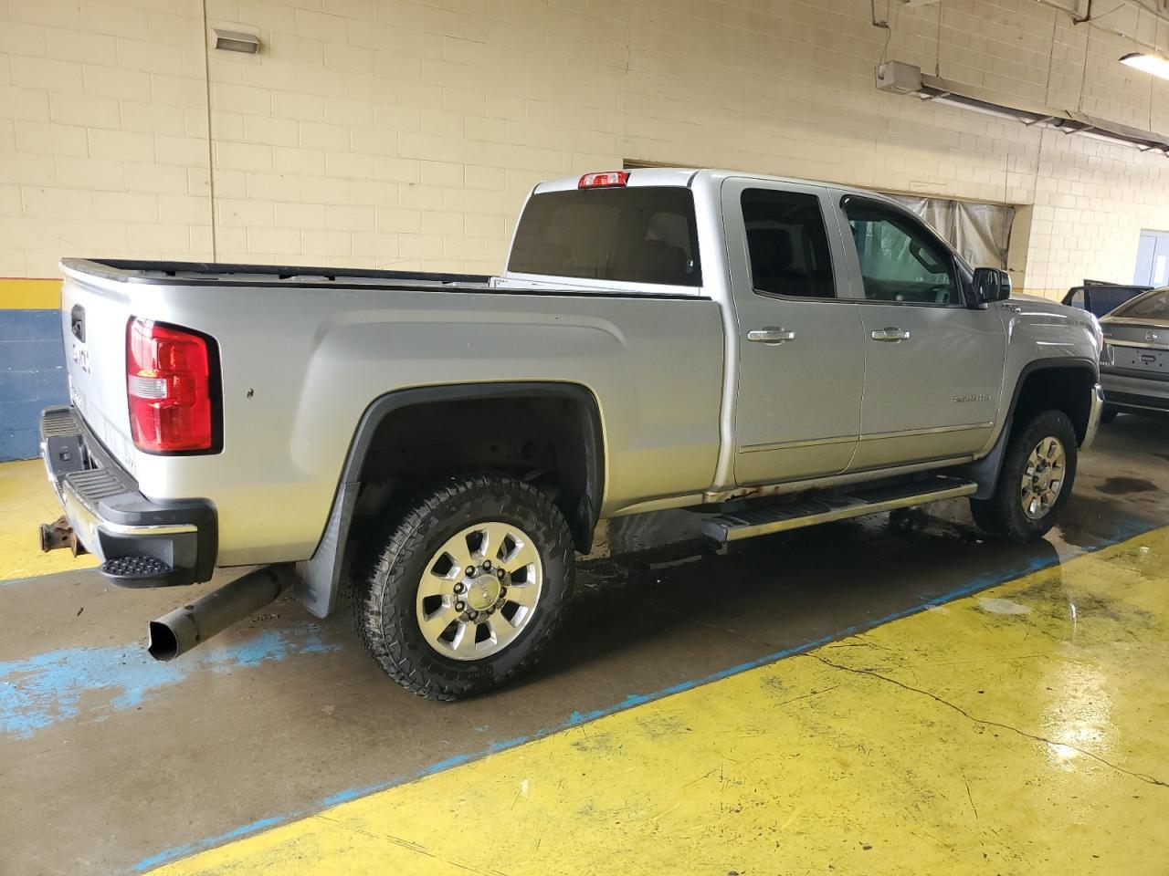 2015 GMC Sierra