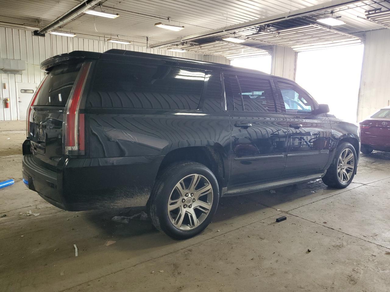 2015 CADILLAC Escalade ESV