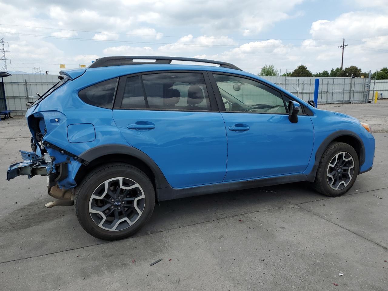 2016 SUBARU Crosstrek