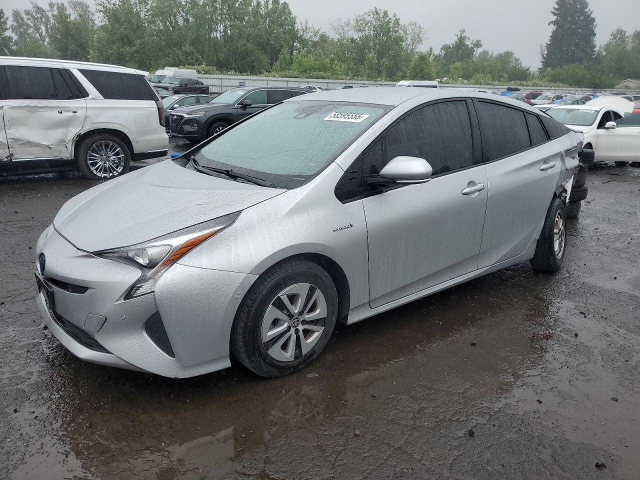 2017 TOYOTA PRIUS