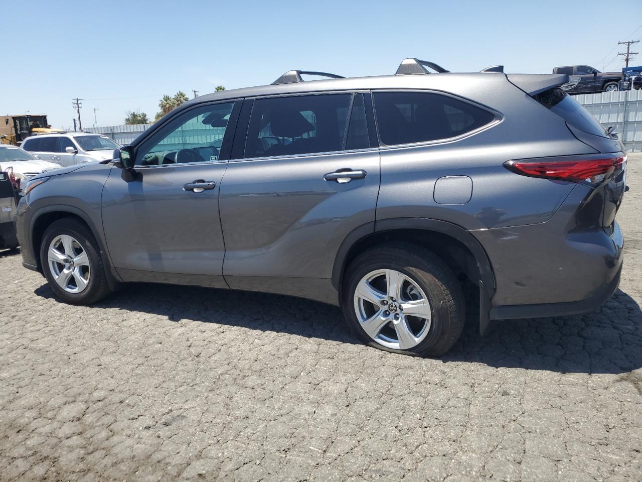 2022 TOYOTA HIGHLANDER
