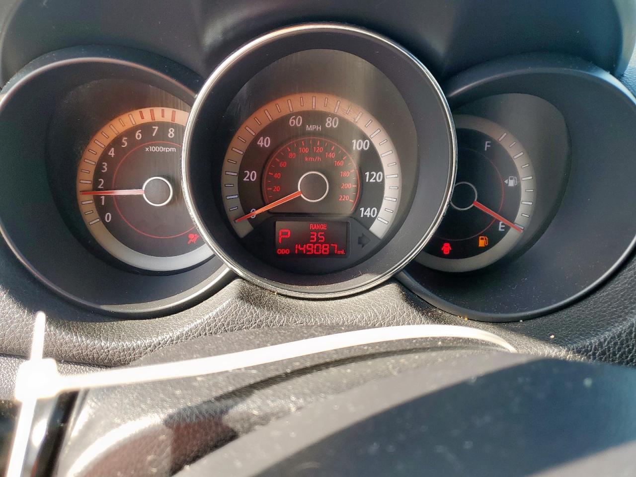 2013 KIA FORTE