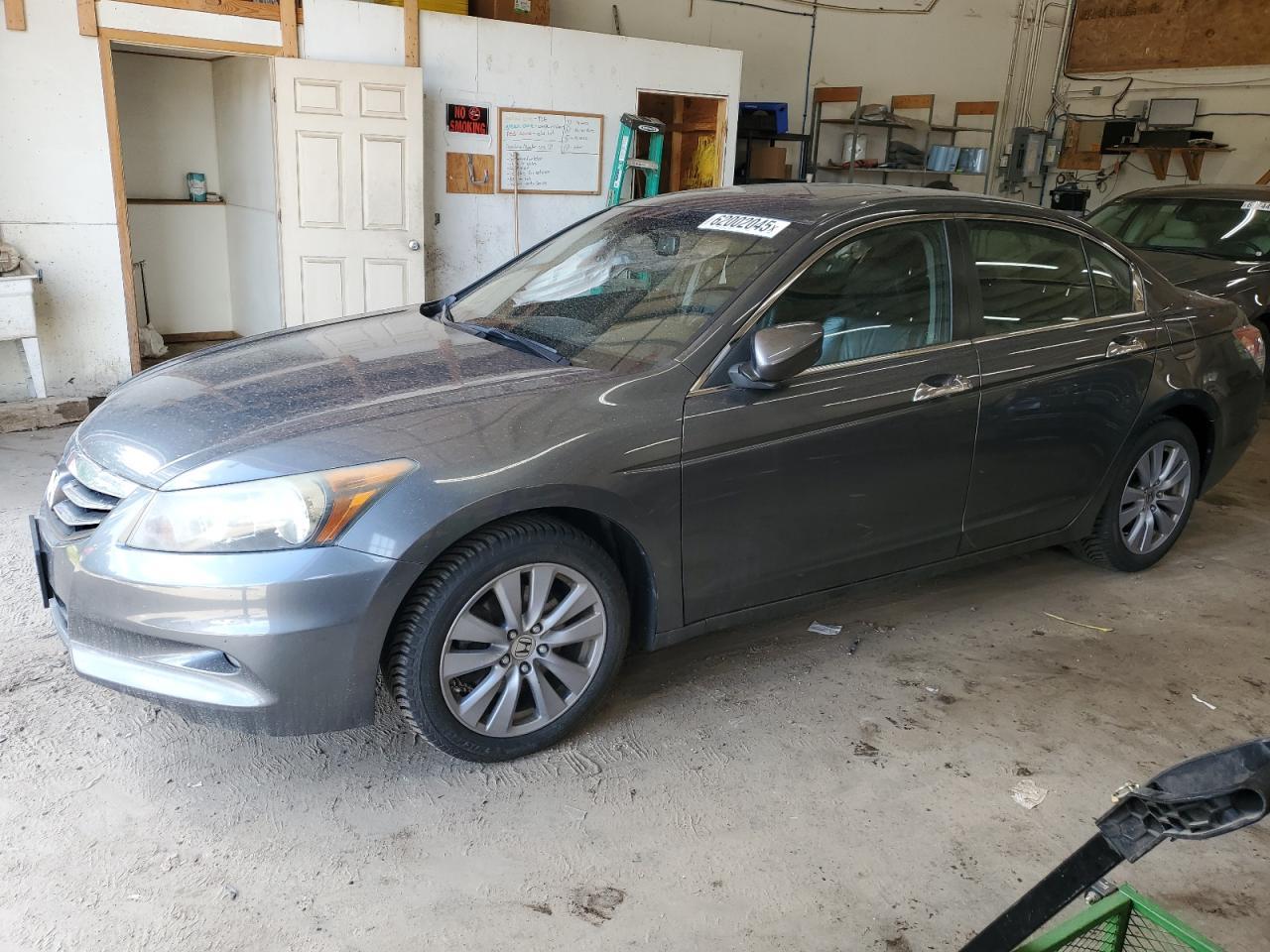 2011 HONDA ACCORD