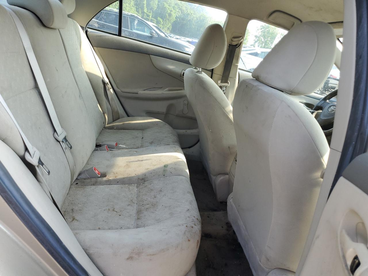 2010 TOYOTA COROLLA