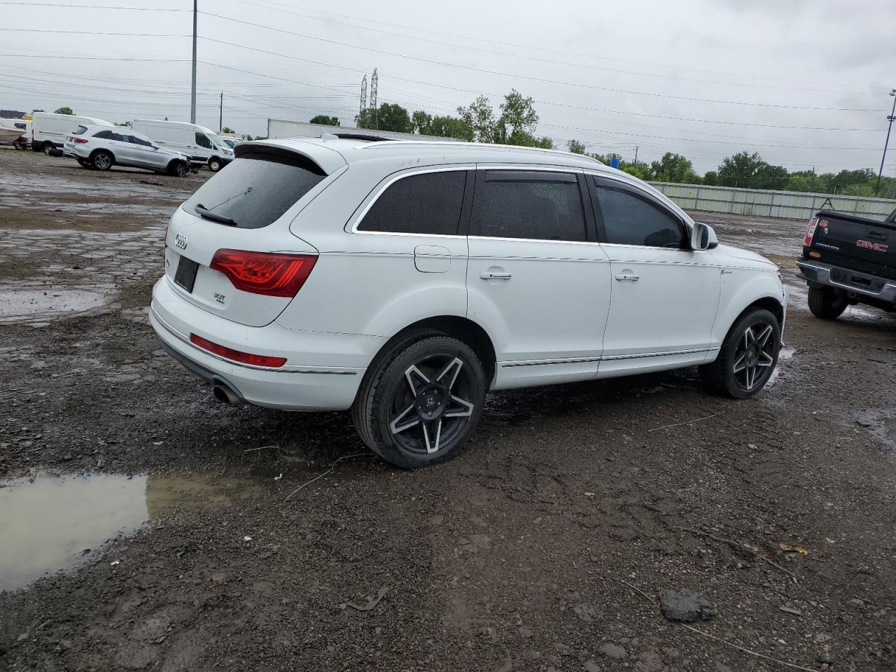 2015 AUDI Q7