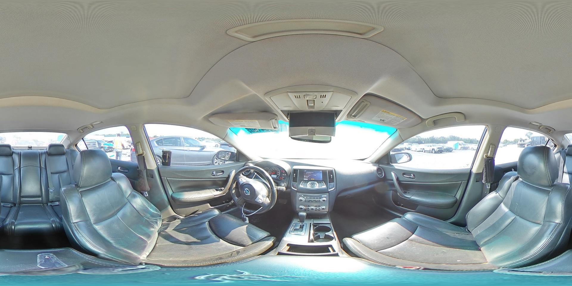 2014 NISSAN Maxima