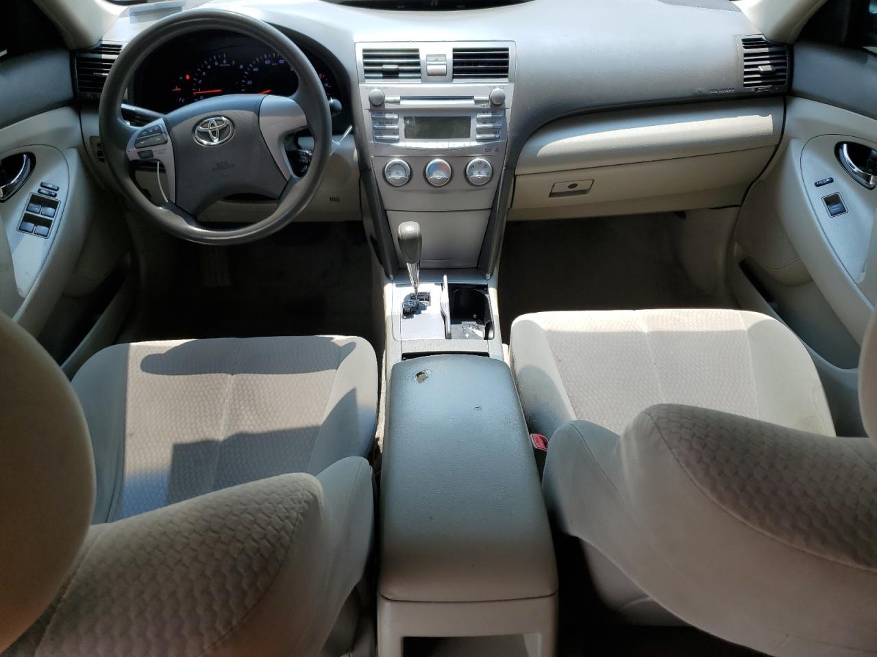 2010 TOYOTA CAMRY