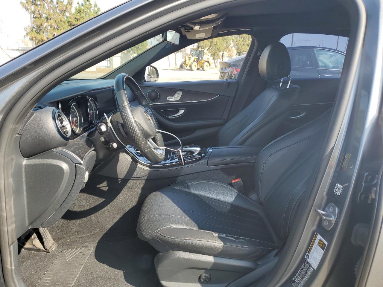 2017 MERCEDES-BENZ E-Class