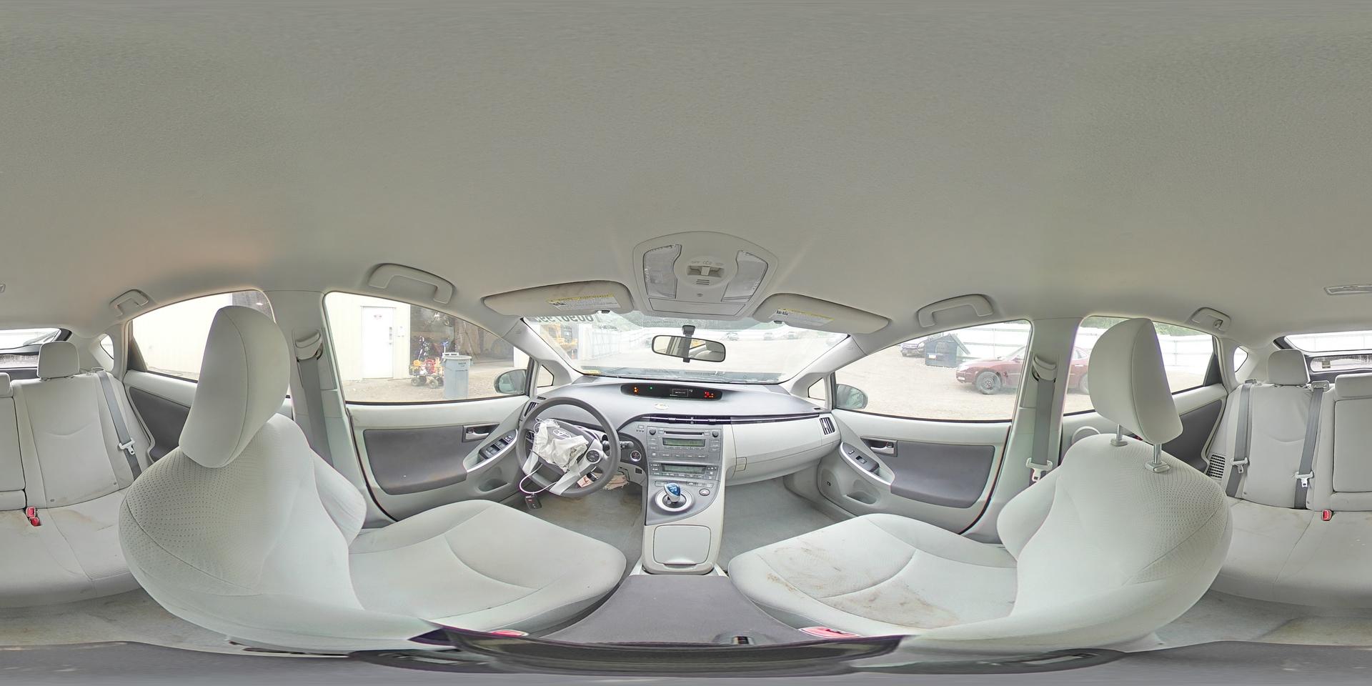 2011 TOYOTA PRIUS
