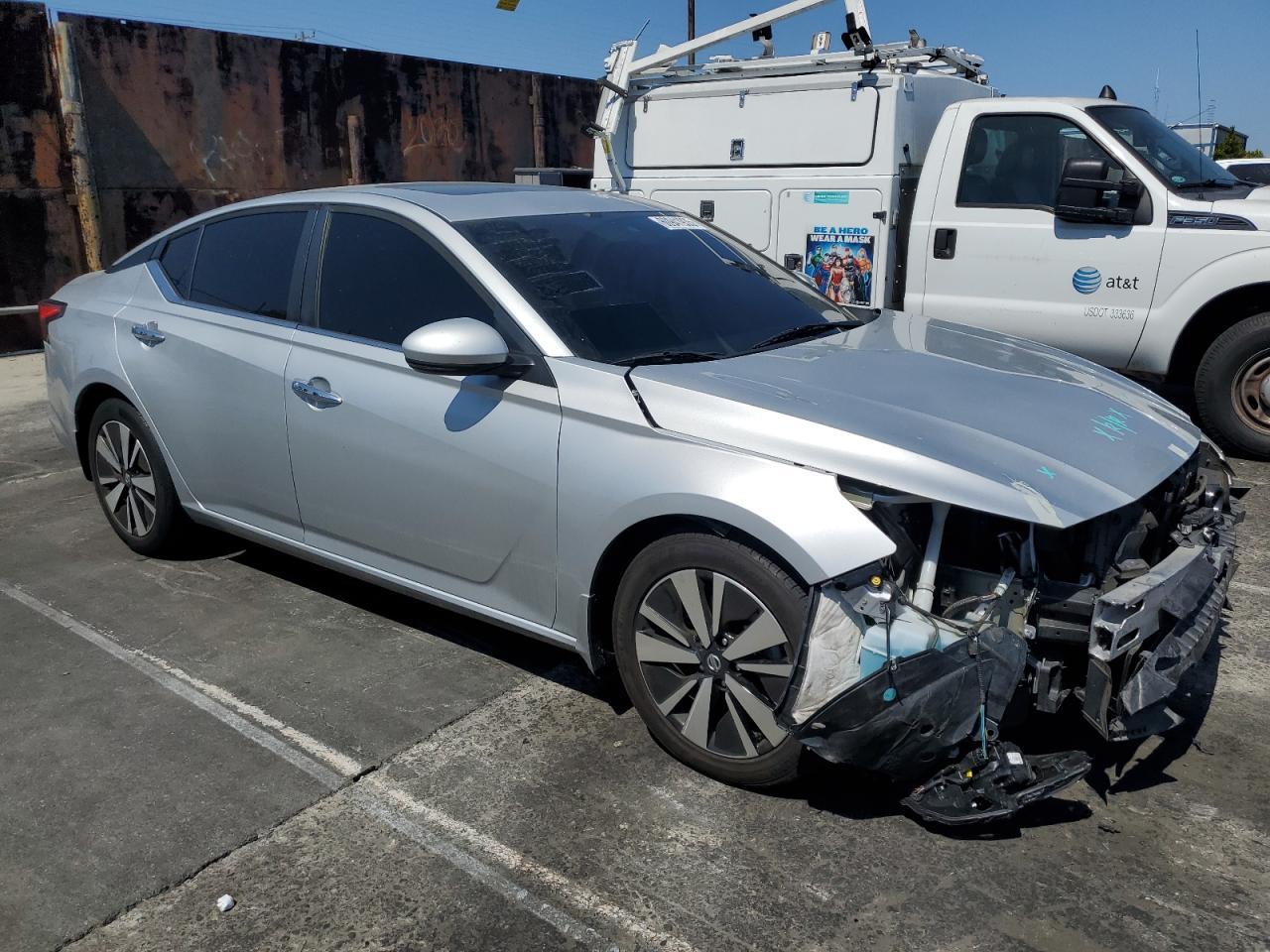 2021 NISSAN ALTIMA