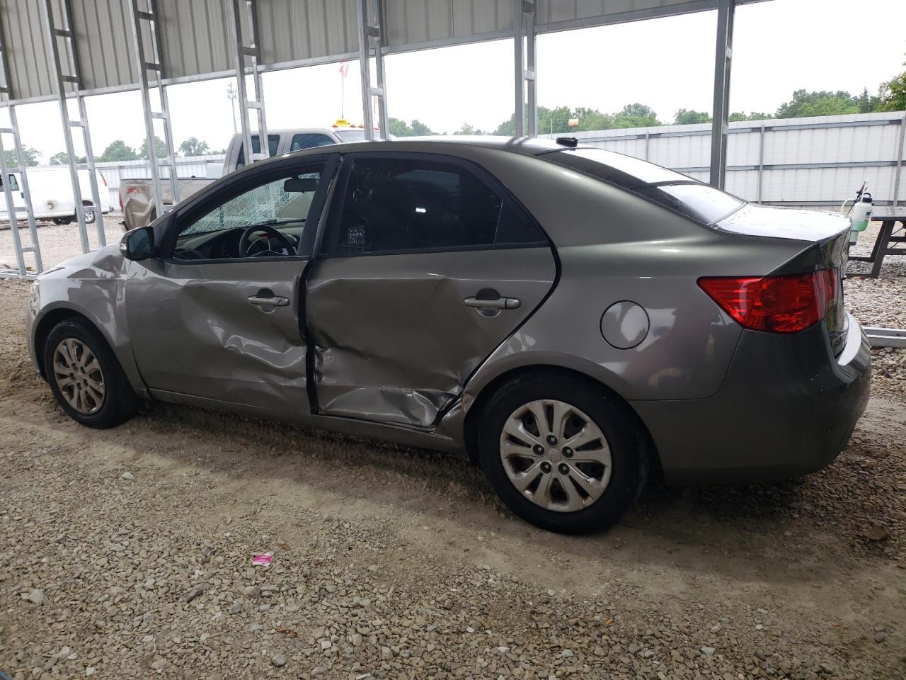 2010 KIA FORTE