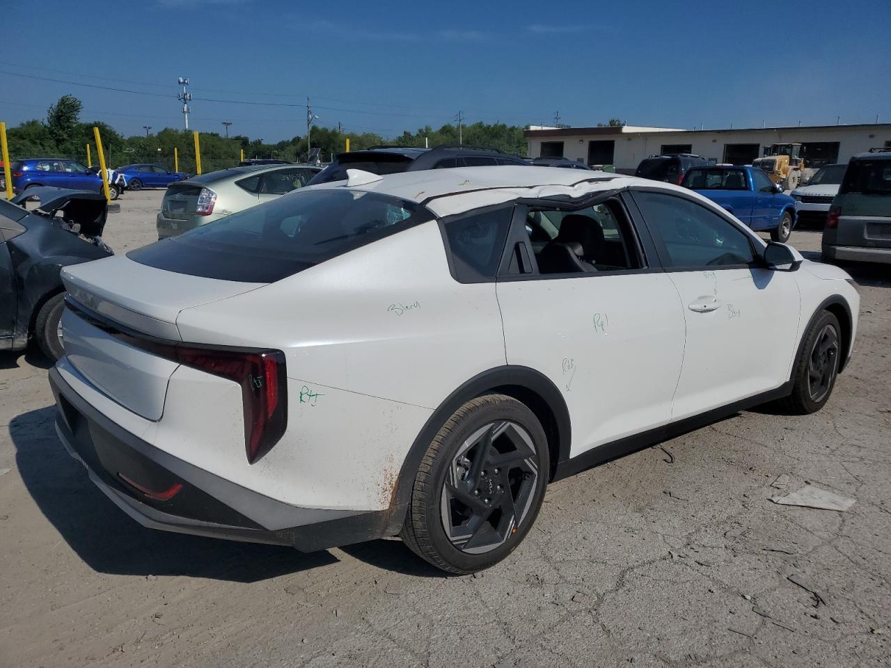 2025 KIA K4
