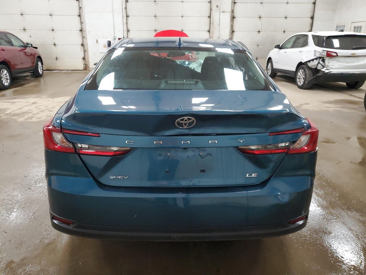2025 TOYOTA CAMRY