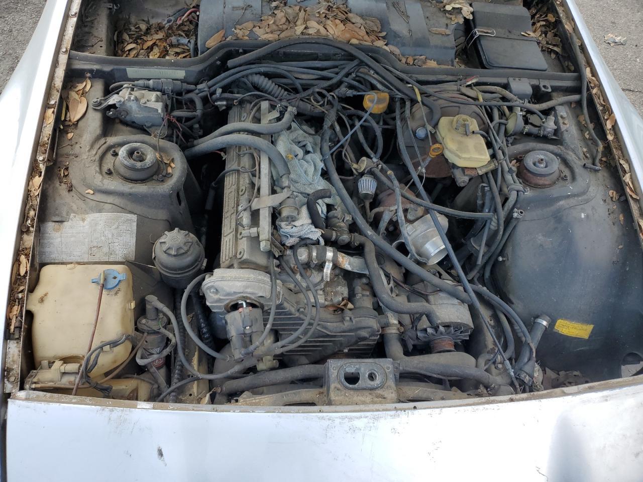 1986 PORSCHE 944